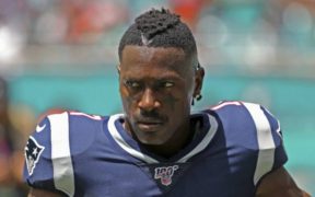 In cryptic tweet, Antonio Brown appears to retire from NFL